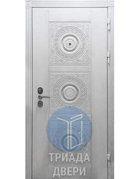металлическая дверь белого цвета с терморазрывом на дачу