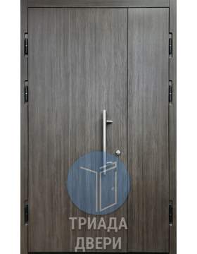 тамбурная дверь с ламинатом и ручкой скобой